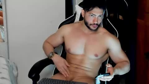 luis_baptista online show from December 22, 2:28 am