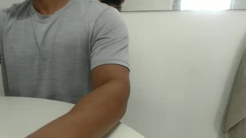 Snapshot of lukafitness chatting on September 15, 12:06 pm lukafitness online show from September 15, 12:06 pm