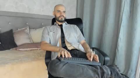 luke diaz7 online show from February 21, 11:32 pm