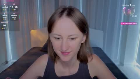 Snapshot of luluchiiii chatting on September 12, 10:39 am Lily online show from September 12, 10:39 am