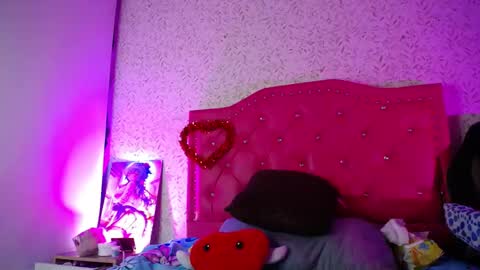 Snapshot of luly_blue chatting on September 16, 4:15 am Luly online show from September 16, 4:15 am