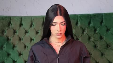 Lumars online show from December 4, 5:05 pm