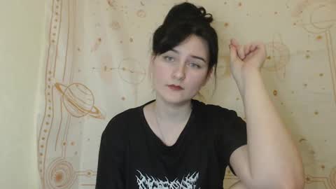 Snapshot of lumulav9 chatting on March 3, 6:04 am Lumulav online show from March 3, 6:04 am