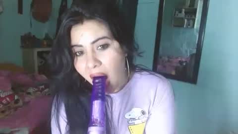 luna_india online show from March 9, 1:04 pm