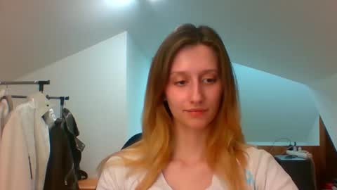 Snapshot of luna_xsensual chatting on March 12, 6:43 pm L U N A online show from March 12, 6:43 pm