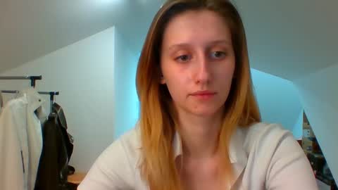 Snapshot of luna_xsensual chatting on February 14, 6:08 pm L U N A online show from February 14, 6:08 pm
