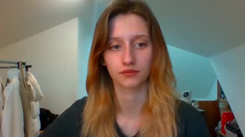Snapshot of luna_xsensual chatting on January 2, 7:55 am L U N A online show from January 2, 7:55 am