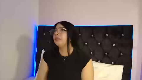 Luna online show from September 22, 3:27 pm