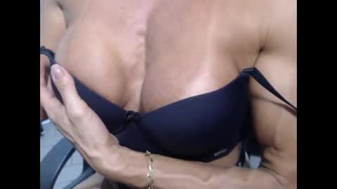 Snapshot of lusexyhot chatting on March 1, 4:37 am lusexyhot online show from March 1, 4:37 am