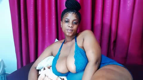 Snapshot of lustydesirex chatting on December 24, 1:27 am lustydesirex online show from December 24, 1:27 am