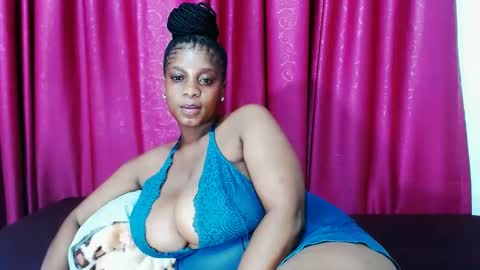 Snapshot of lustydesirex chatting on February 26, 10:04 pm lustydesirex online show from February 26, 10:04 pm