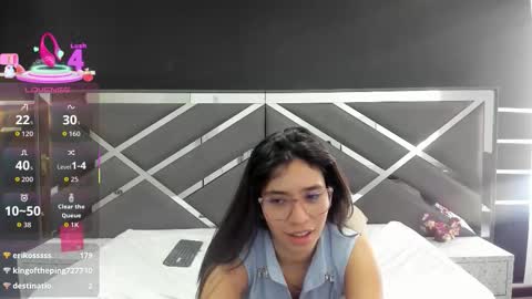 LYA SCOTT online show from September 9, 1:33 pm