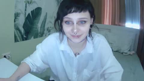 Kira online show from September 10, 1:34 pm