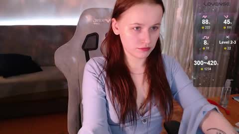 Snapshot of lynne_dawson chatting on February 12, 1:59 pm lynne_dawson online show from February 12, 1:59 pm