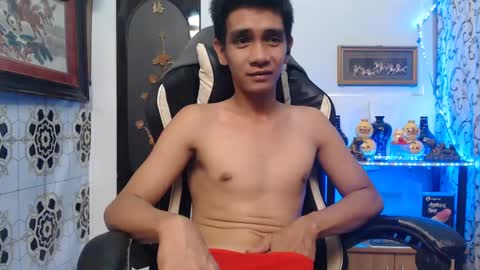 Snapshot of lyubovmoya3 chatting on January 20, 2:11 am SWEETPINOY online show from January 20, 2:11 am