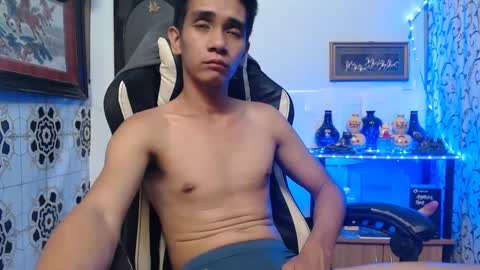 Snapshot of lyubovmoya3 chatting on January 13, 9:08 am SWEETPINOY online show from January 13, 9:08 am