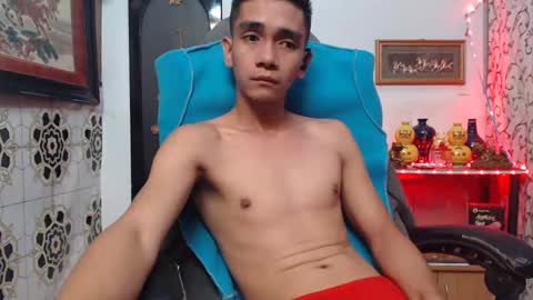 Snapshot of lyubovmoya3 chatting on January 21, 9:57 pm SWEETPINOY online show from January 21, 9:57 pm