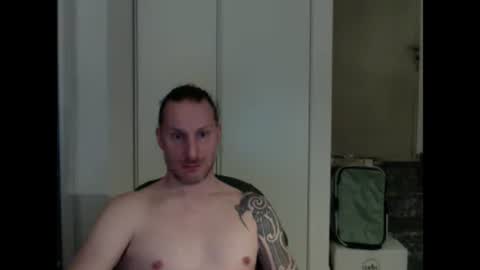 Snapshot of m4rduk81 chatting on February 20, 5:52 pm m4rduk online show from February 20, 5:52 pm