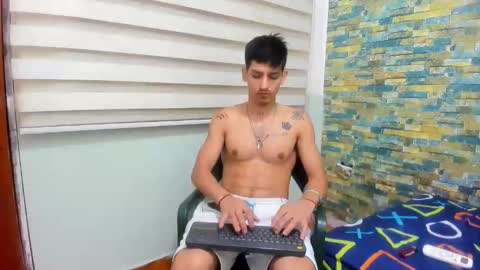 itgram pezlo josue online show from February 10, 1:11 pm