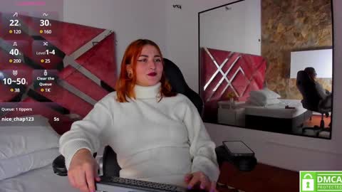 Snapshot of madame_ibby chatting on February 1, 11:06 pm madame ibby online show from February 1, 11:06 pm