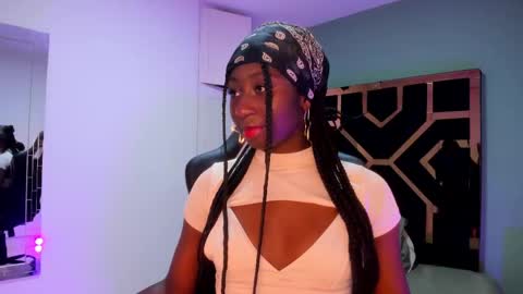 madison_monroee_ online show from September 16, 11:34 am