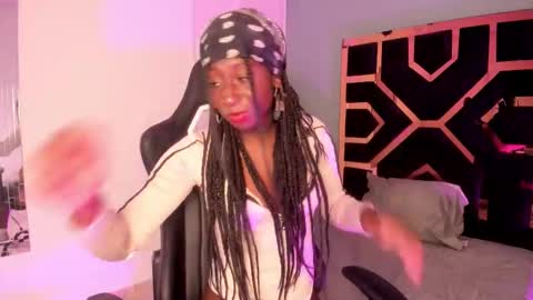 madison_monroee_ online show from September 10, 10:33 pm