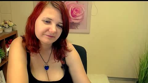Snapshot of magic_kristy chatting on September 12, 7:43 am Kristy online show from September 12, 7:43 am