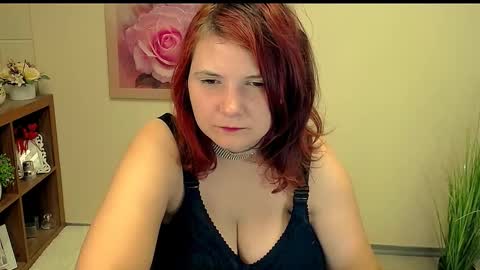 Snapshot of magic_kristy chatting on September 11, 7:42 am Kristy online show from September 11, 7:42 am