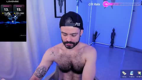 Snapshot of magnus_king chatting on February 13, 1:40 am online show from February 13, 1:40 am