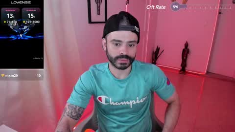Snapshot of magnus_king chatting on February 12, 2:14 am online show from February 12, 2:14 am