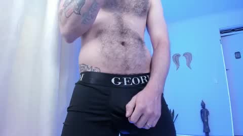 Snapshot of magnus_king chatting on February 11, 4:55 am online show from February 11, 4:55 am