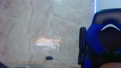 Snapshot of maicoljorda1 chatting on September 18, 12:20 pm maicoljorda1 online show from September 18, 12:20 pm