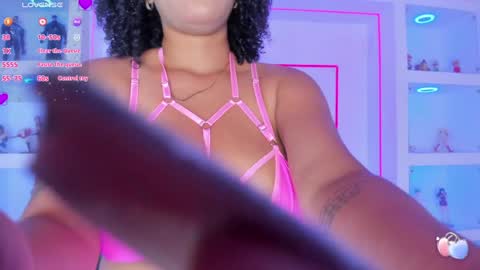   online show from February 6, 12:04 pm