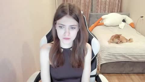 Malia online show from January 20, 11:54 pm