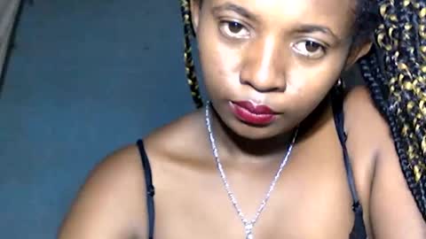 malinah01 online show from January 26, 8:03 am