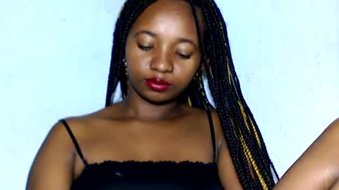malinah01 online show from January 10, 1:53 am
