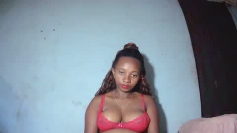 malinah01 online show from September 16, 8:12 pm
