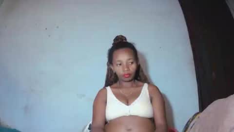 malinah01 online show from September 20, 5:54 am
