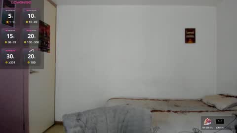 Snapshot of malkongarcia chatting on September 9, 10:32 pm malkongarcia online show from September 9, 10:32 pm
