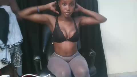 mamaa online show from March 12, 4:24 pm