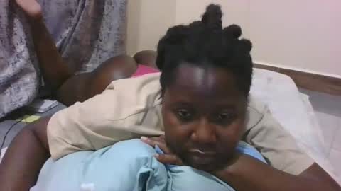 Snapshot of mamasita2023 chatting on February 2, 12:46 pm mamasita2023 online show from February 2, 12:46 pm