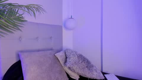 Manu Velez  online show from January 19, 2:59 pm