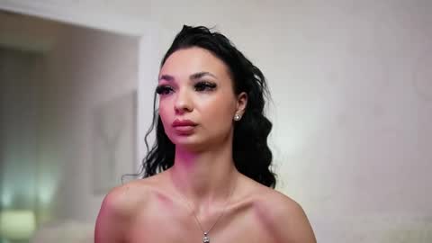 Snapshot of maraciel chatting on September 14, 9:38 pm Mara online show from September 14, 9:38 pm