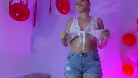 maraxrivera online show from February 19, 5:38 pm