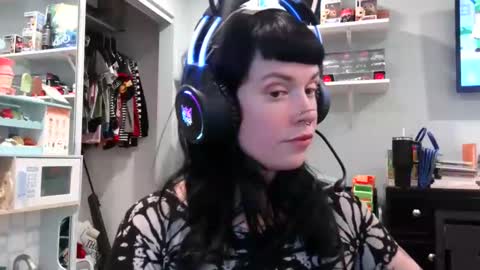 Snapshot of marcelinealtaria chatting on February 3, 4:04 am MarcelineAltaria online show from February 3, 4:04 am