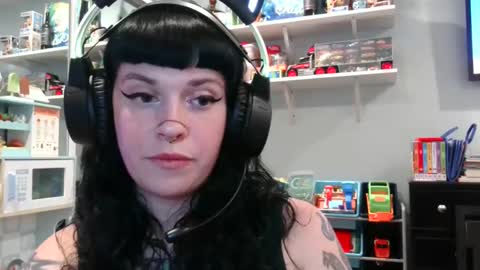 Snapshot of marcelinealtaria chatting on February 28, 7:26 am MarcelineAltaria online show from February 28, 7:26 am