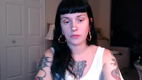 Snapshot of marcelinealtaria chatting on December 7, 6:48 am MarcelineAltaria online show from December 7, 6:48 am