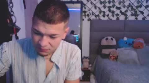 Snapshot of marcelo_m1lk chatting on September 22, 12:31 pm marcelo_m1lk online show from September 22, 12:31 pm