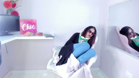 Snapshot of marfilastrom chatting on January 31, 8:32 am marfilastrom online show from January 31, 8:32 am