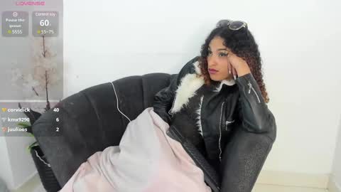 Snapshot of marfilastrom chatting on February 19, 9:17 am marfilastrom online show from February 19, 9:17 am